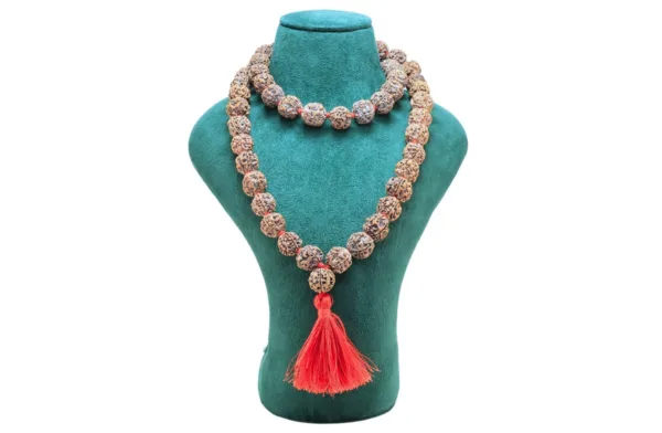 3 Mukhi Nepali Kantha (14 - 16mm) - Mala Image